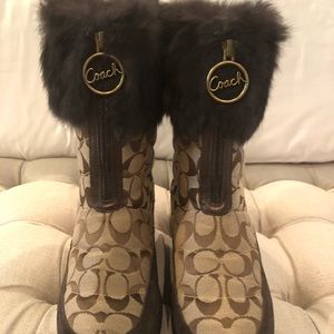 Coach boots brand New